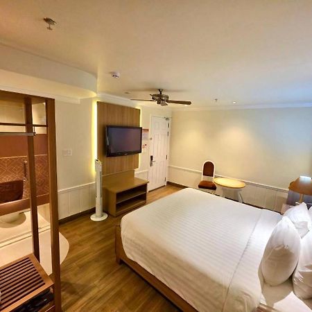 Tulip Hotel 2 Далат Екстер'єр фото