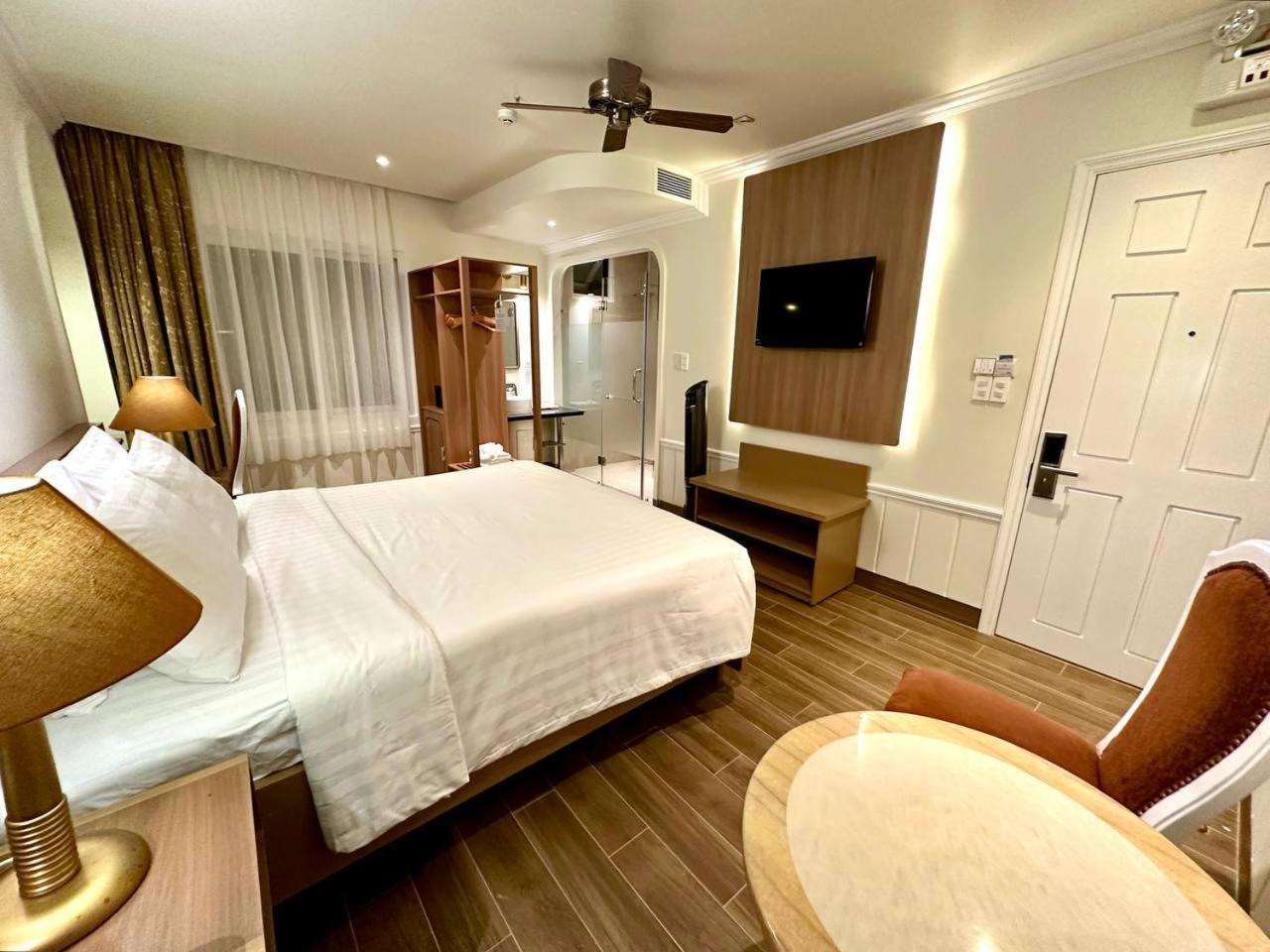 Tulip Hotel 2 Далат Екстер'єр фото