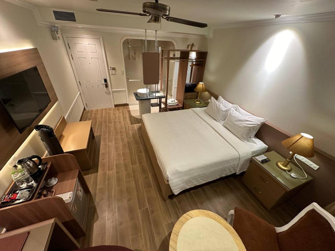 Tulip Hotel 2 Далат Екстер'єр фото