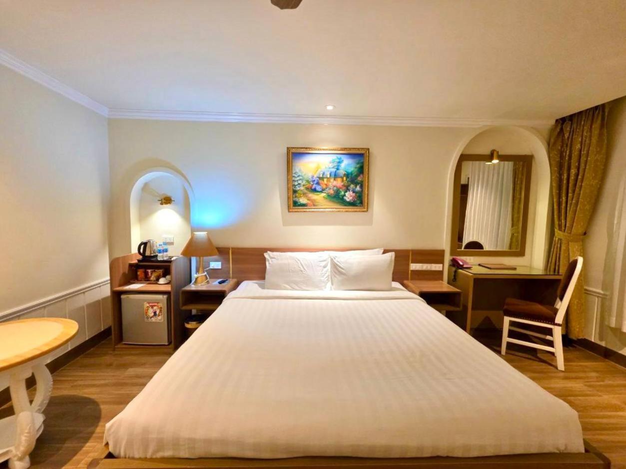 Tulip Hotel 2 Далат Екстер'єр фото