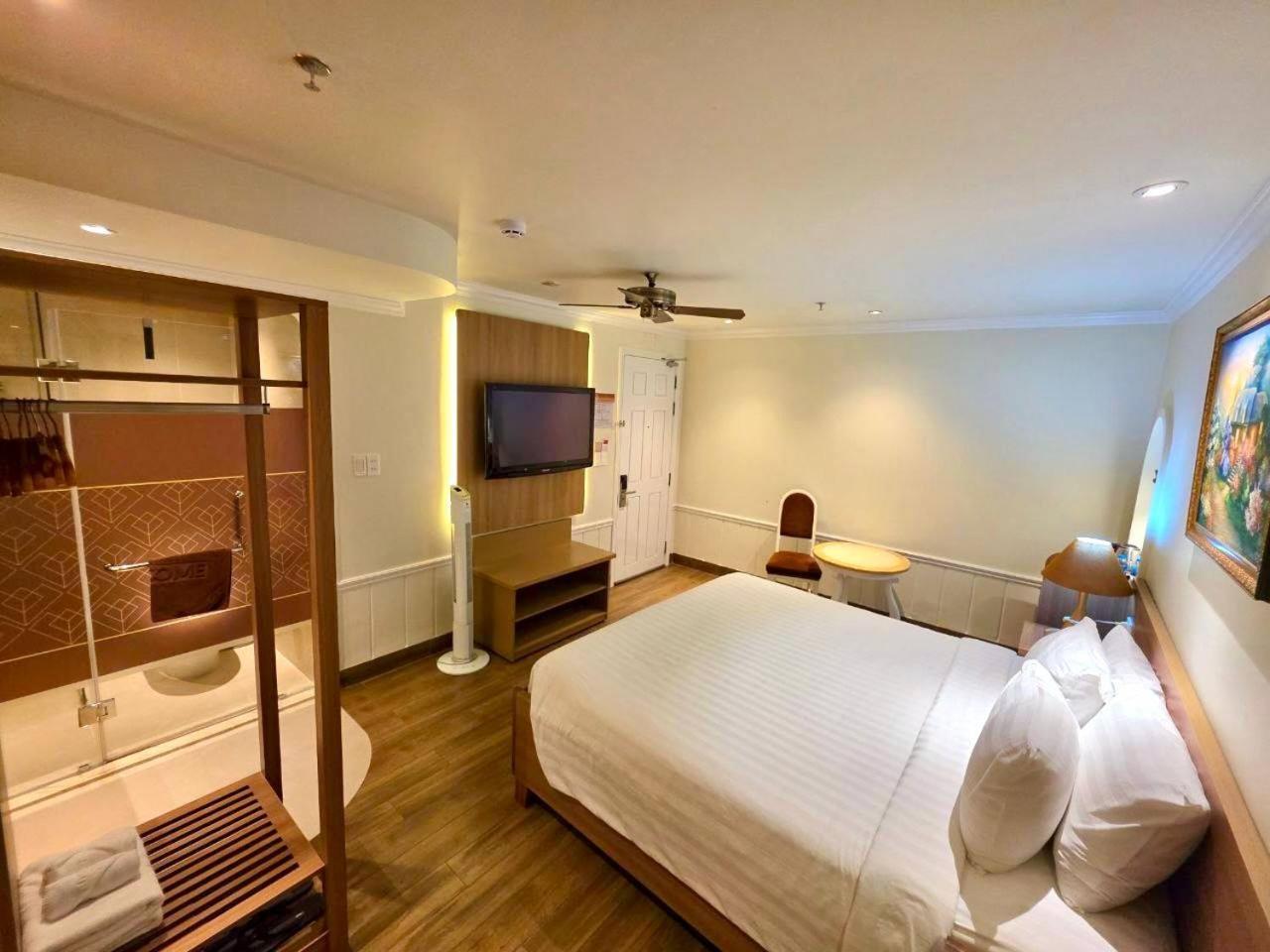 Tulip Hotel 2 Далат Екстер'єр фото