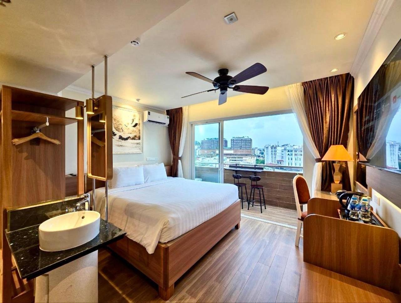 Tulip Hotel 2 Далат Екстер'єр фото