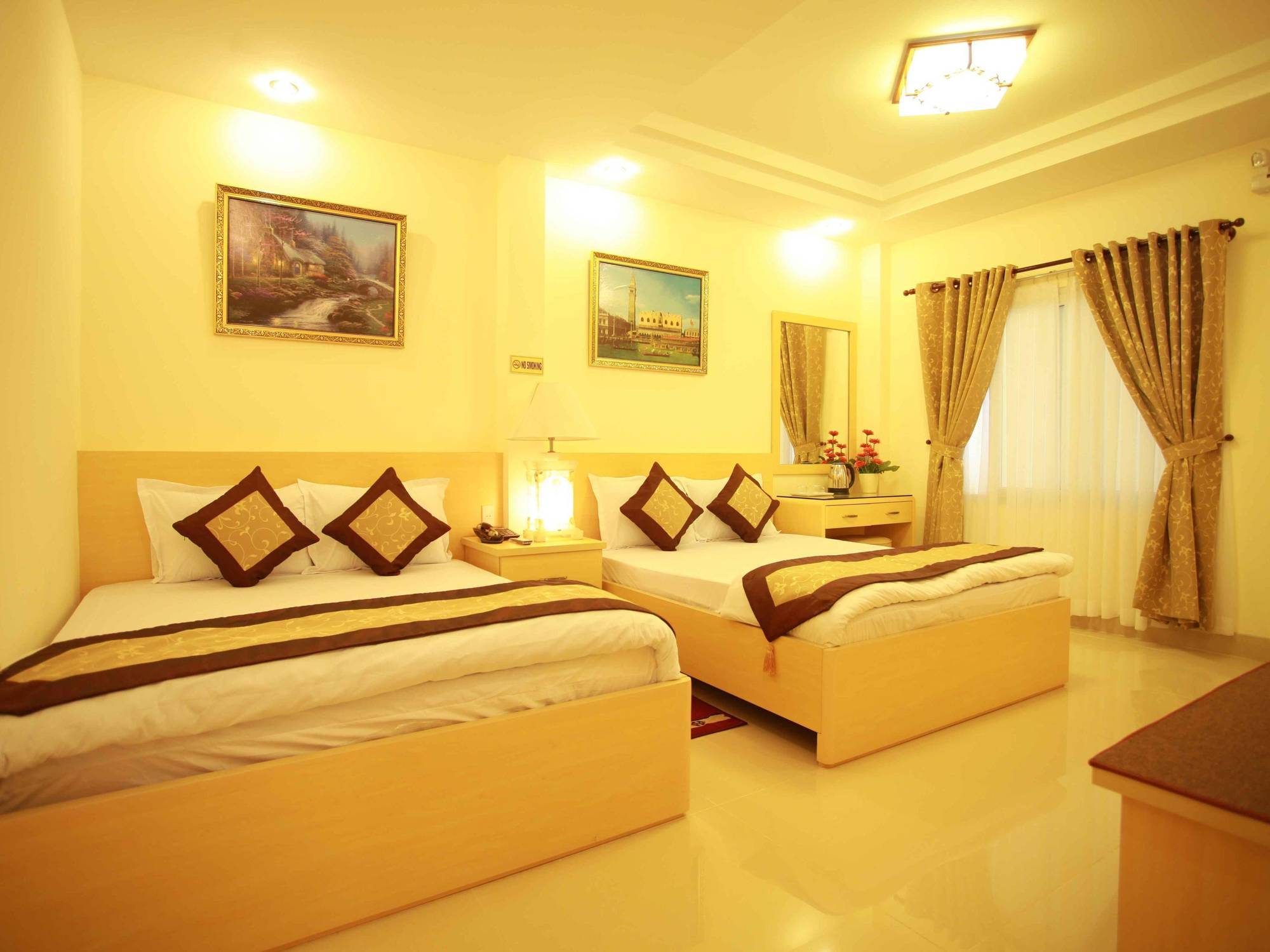 Tulip Hotel 2 Далат Екстер'єр фото